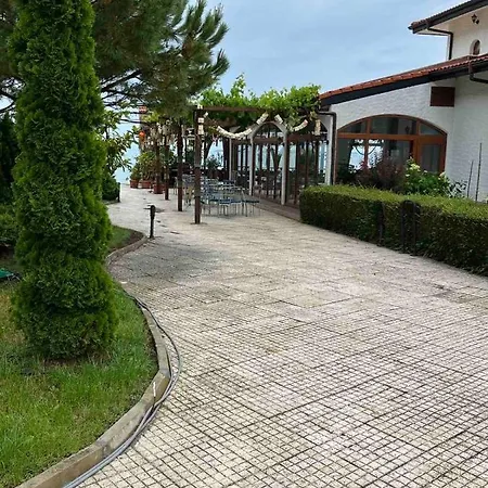 Robinzon Apartmets -elenite Sveti Vlas